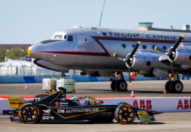 Formule E : Taylor Barnard dans les points lors d’une première manche berlinoise électrique